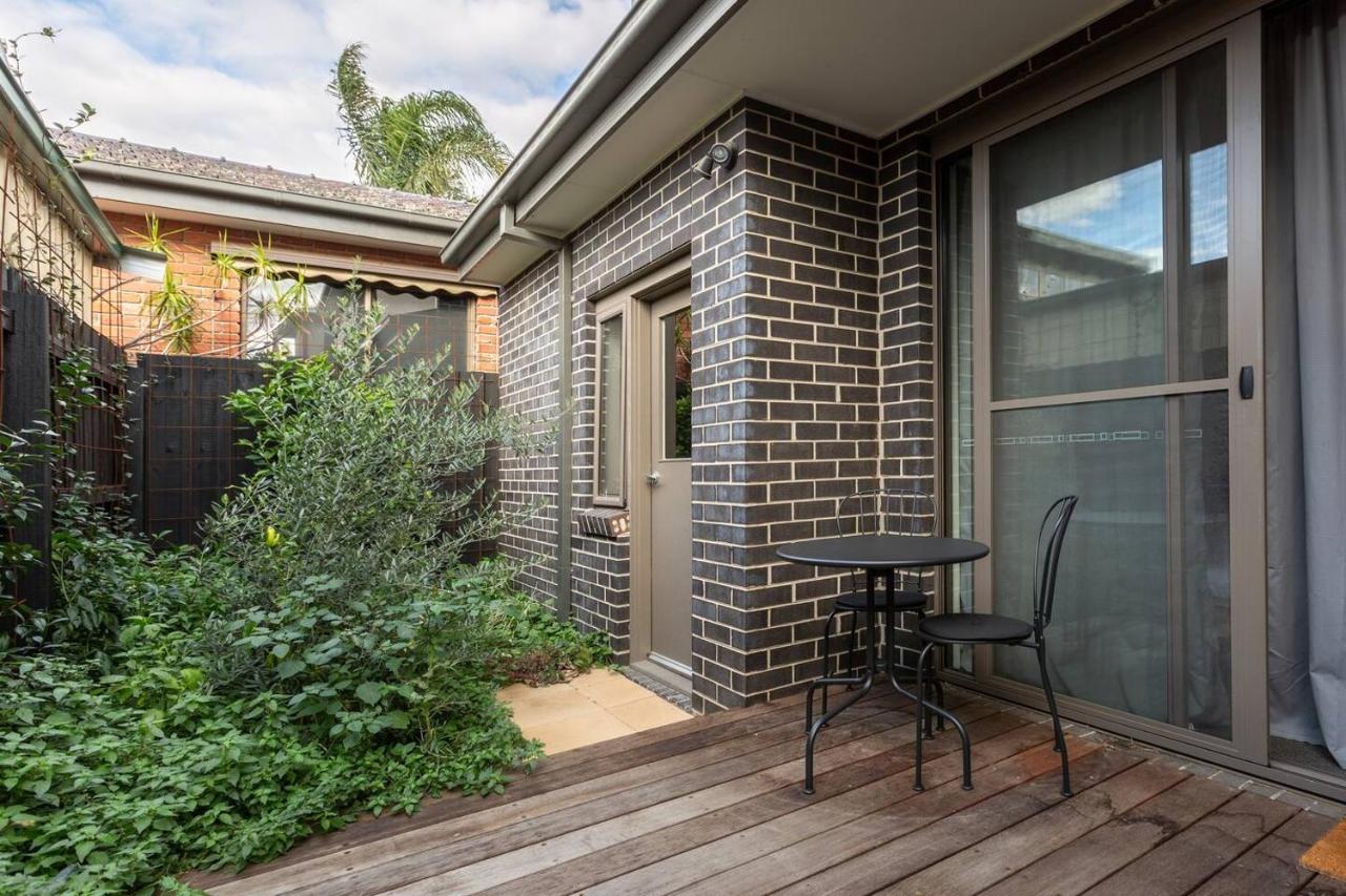 Primrose - Chic Mid-Century Style In Brunswick Villa Melbourne Esterno foto